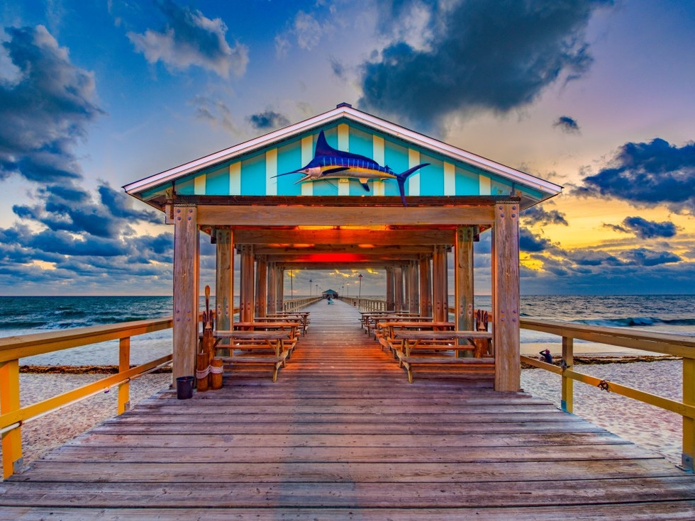 AnglinsFishingPier_Lauderdale-By-The-Sea_Kevin Ruck_shutterstock_1270648246_750x1000_2020.jpg