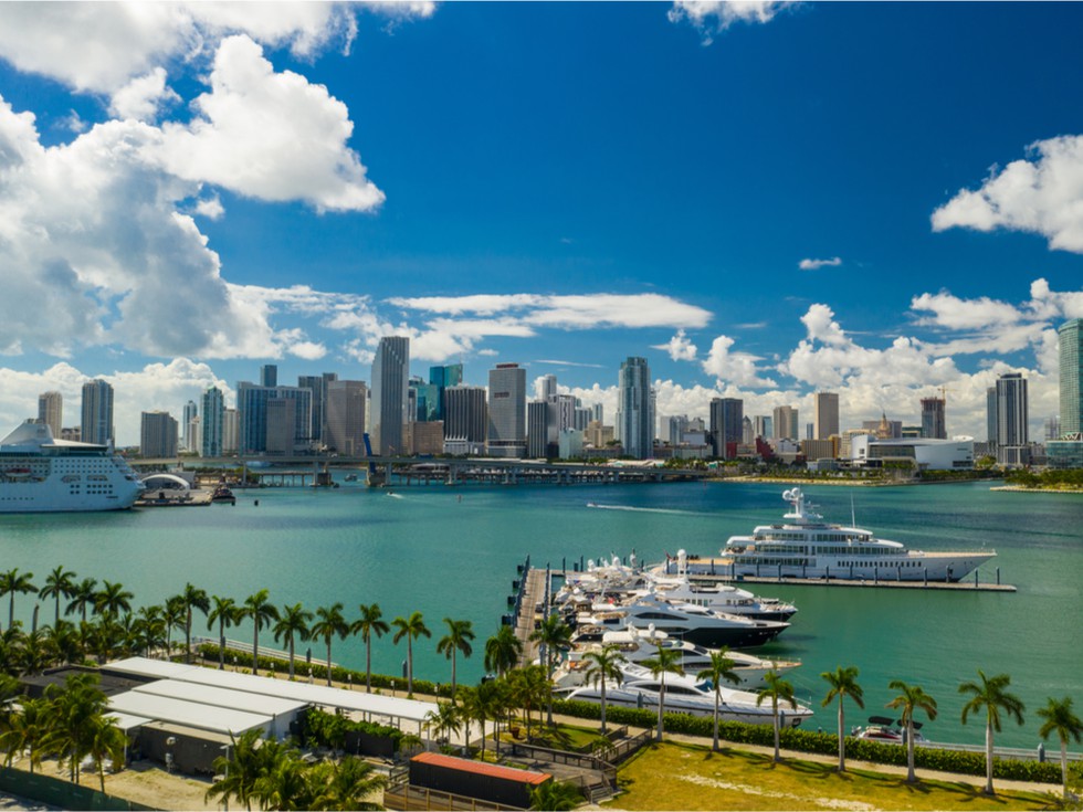 Downtown Miami, Island Gardens Marina
