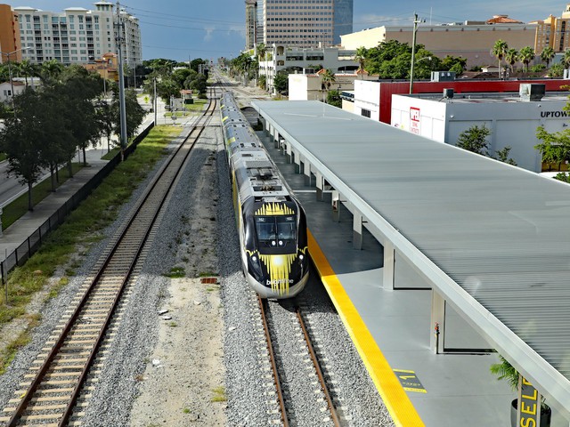 Brightline-Station West Palm Beach